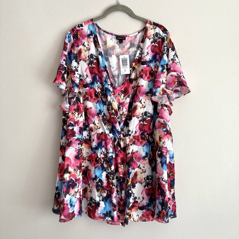 Torrid Womens Plus Floral Short Sleeve Blouse Size 4 Babydoll Multicolor NEW